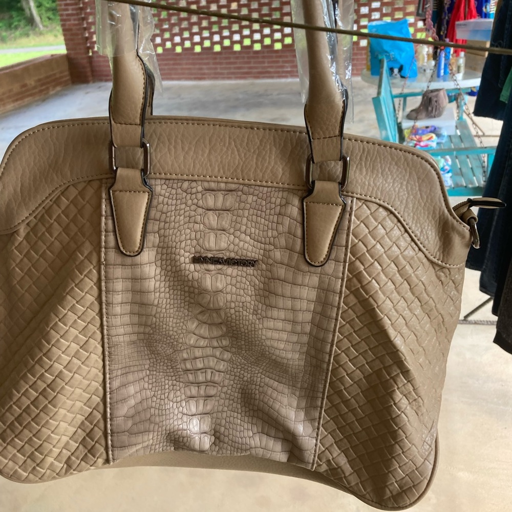Hynes victory purse